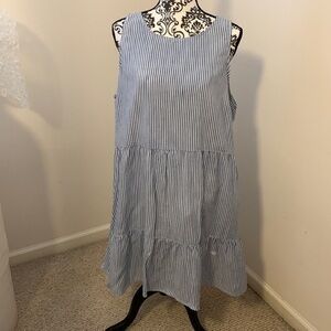 Sleeveless dress size XL